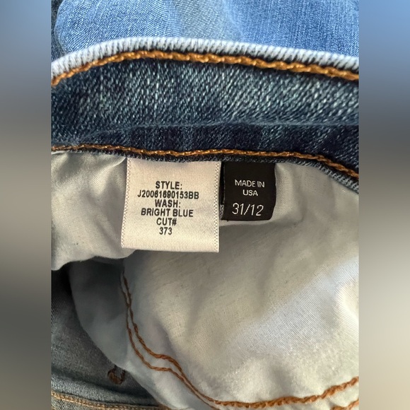 Veronica Beard Beverly Skinny Flare Jeans - Picture 8 of 8